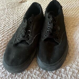 Vans | Authentic Shoe | 9 | Black